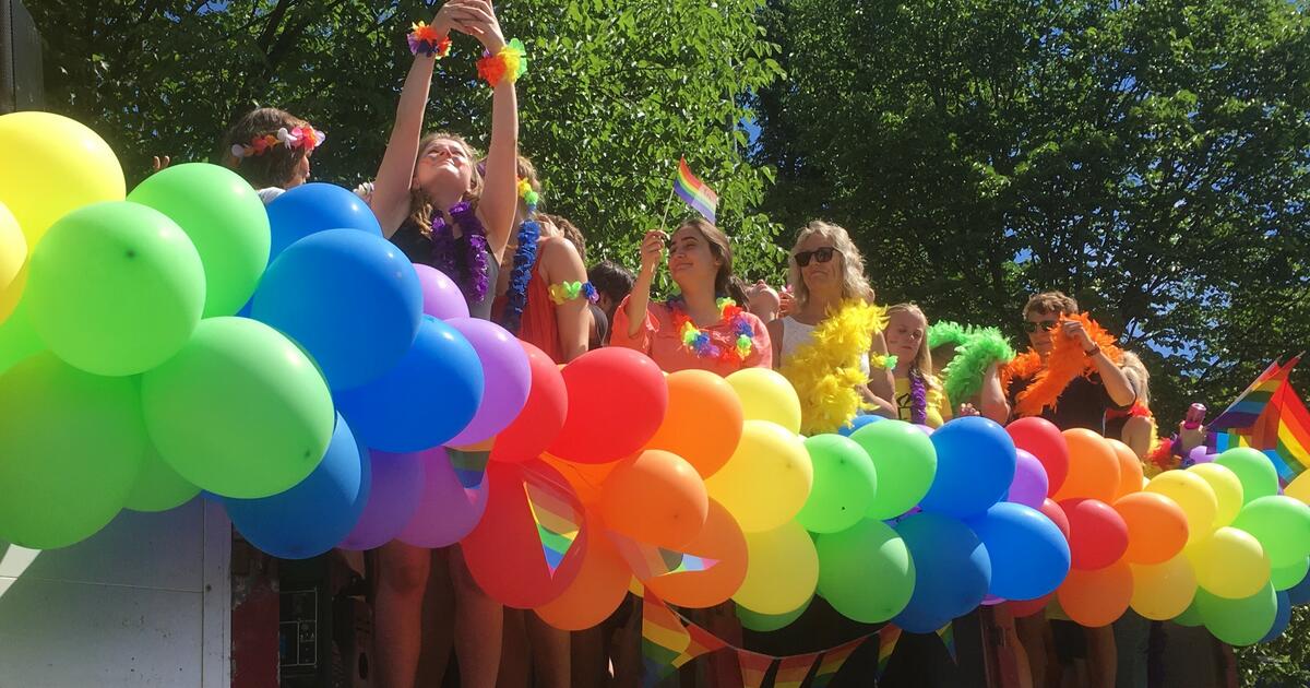 Pride 2019: Å Elske Er En Menneskerett | Amnesty International Norge